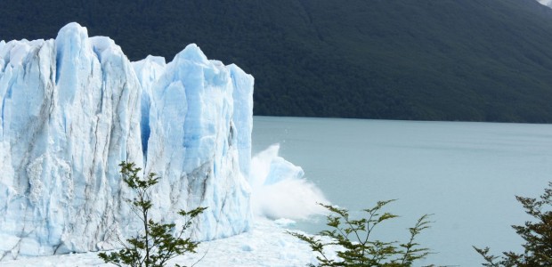http://www.habiafrica.de/wp/wp-content/uploads/2012/05/Abbruch-1-am-Perito-Moreno-Gletscher_1.jpg