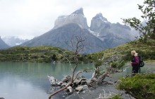 http://www.habiafrica.de/wp/wp-content/uploads/2012/05/Wanderung-im-N.P.-Torres-del-Paine_1.jpg