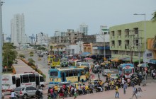 http://www.habiafrica.de/wp/wp-content/uploads/2015/08/40.-Alltäglicher-Nachmittags-verkehr-in-Cartagena-de-Indias_2.jpg