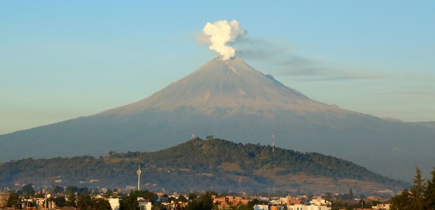 http://www.habiafrica.de/wp/wp-content/uploads/2015/11/14.Der-Vulkan-Popocatepetl-bei-Puebla-Mexico_21.jpg